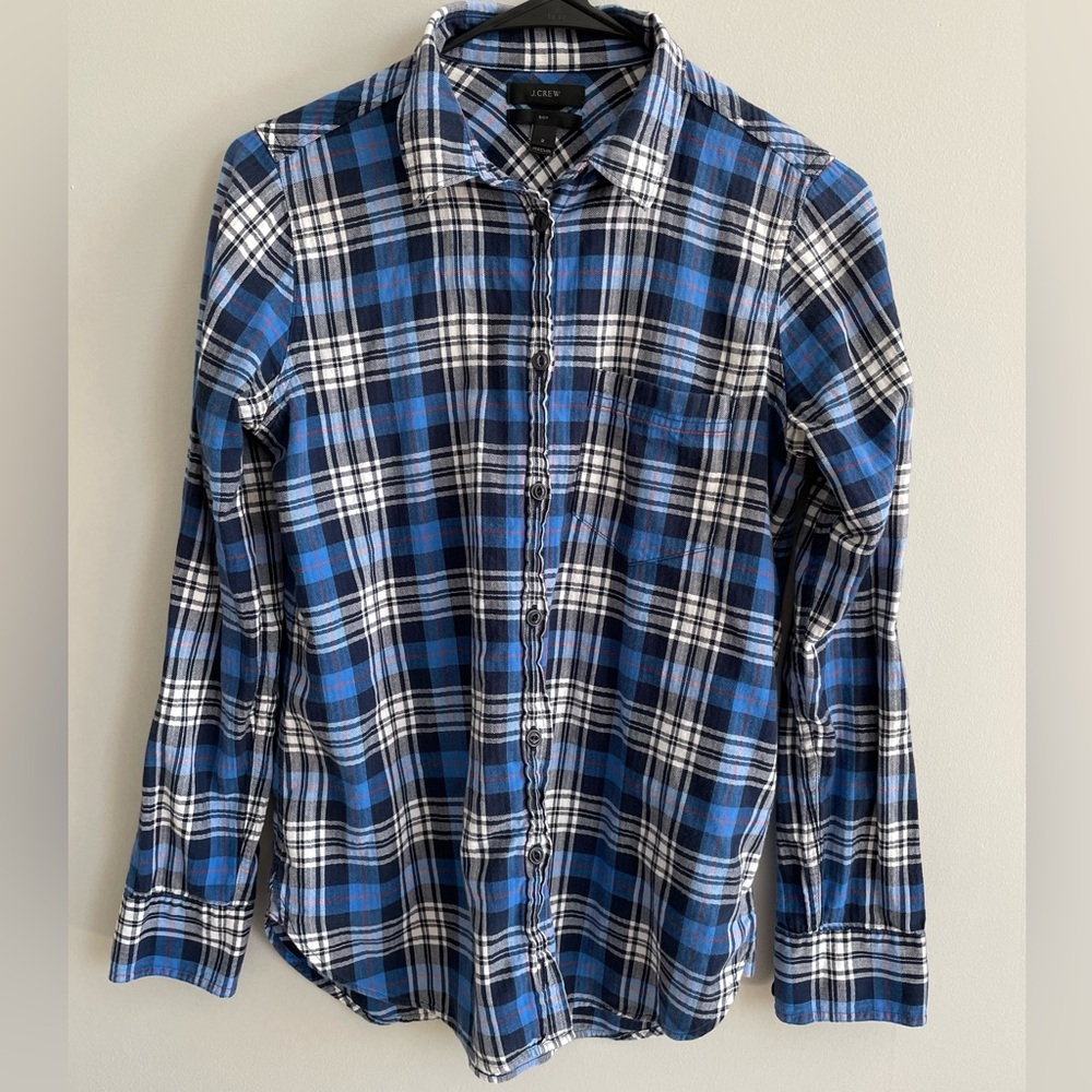 J. Crew Button Up Shirt Womens Size 2 Blue Plaid
Preppy Long Sleeve